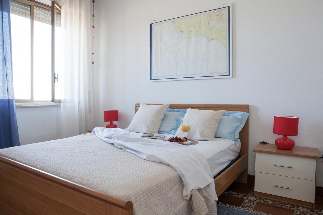 Casa Al Mare Con Splendita Vista Sul Mare Petrosino Esterno foto